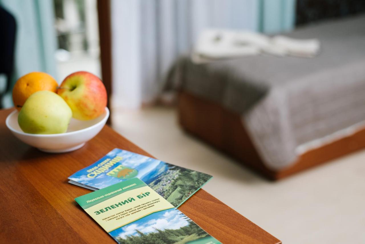 Hotel Zelenyy Bir Skhidnytsia Esterno foto
